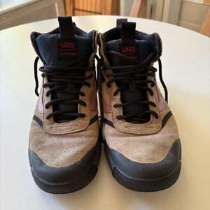 Vans Ultra Range Women’s hiking shoes